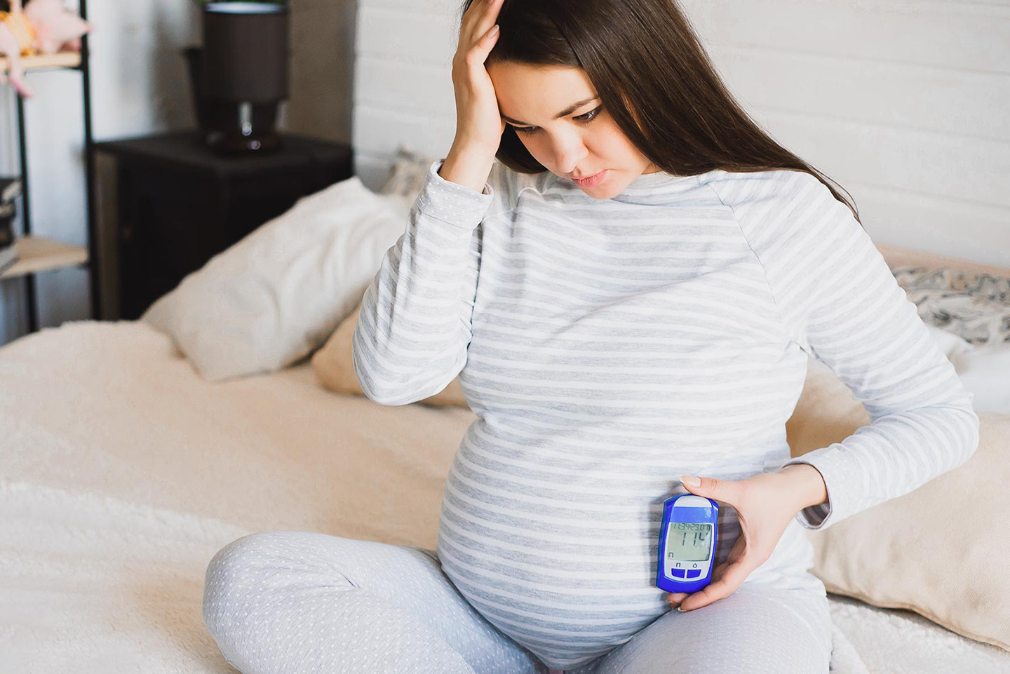 Catafertyl-глюкомер-за-бременни-до-леглото