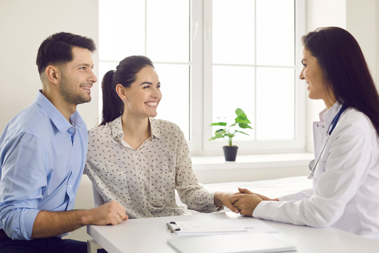 Catafertyl-двойка-на-консултация-при-лекаря