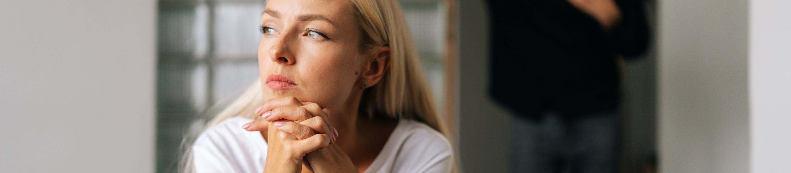 Жена в затруднено положение поради проблеми с безплодието, разговор с партньора си – Catafertyl